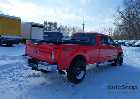 2017 Ford F-250 Xlt z USA, uszkodzony, nr VIN 1FT7W2BT5HEB83507